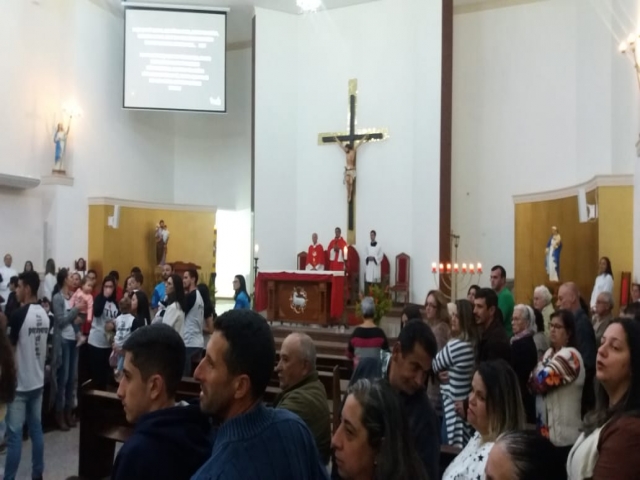 Missa de Pentecostes e Encerramento do TLC