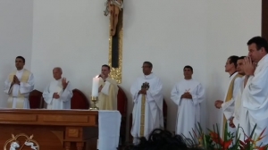 Dia festivo para receber nosso novo pároco