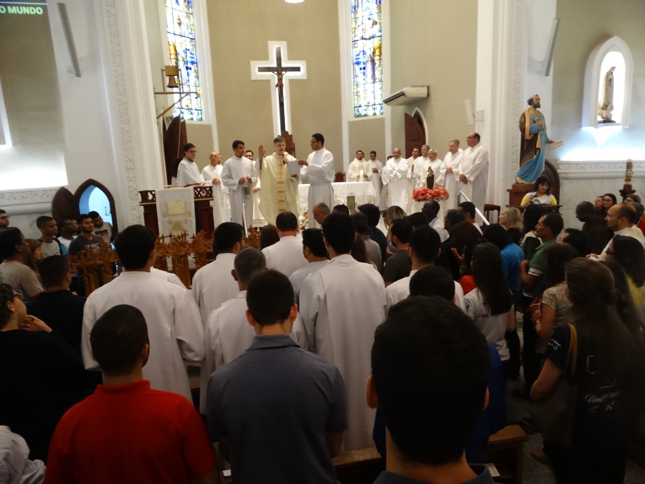 Abertura Oficial