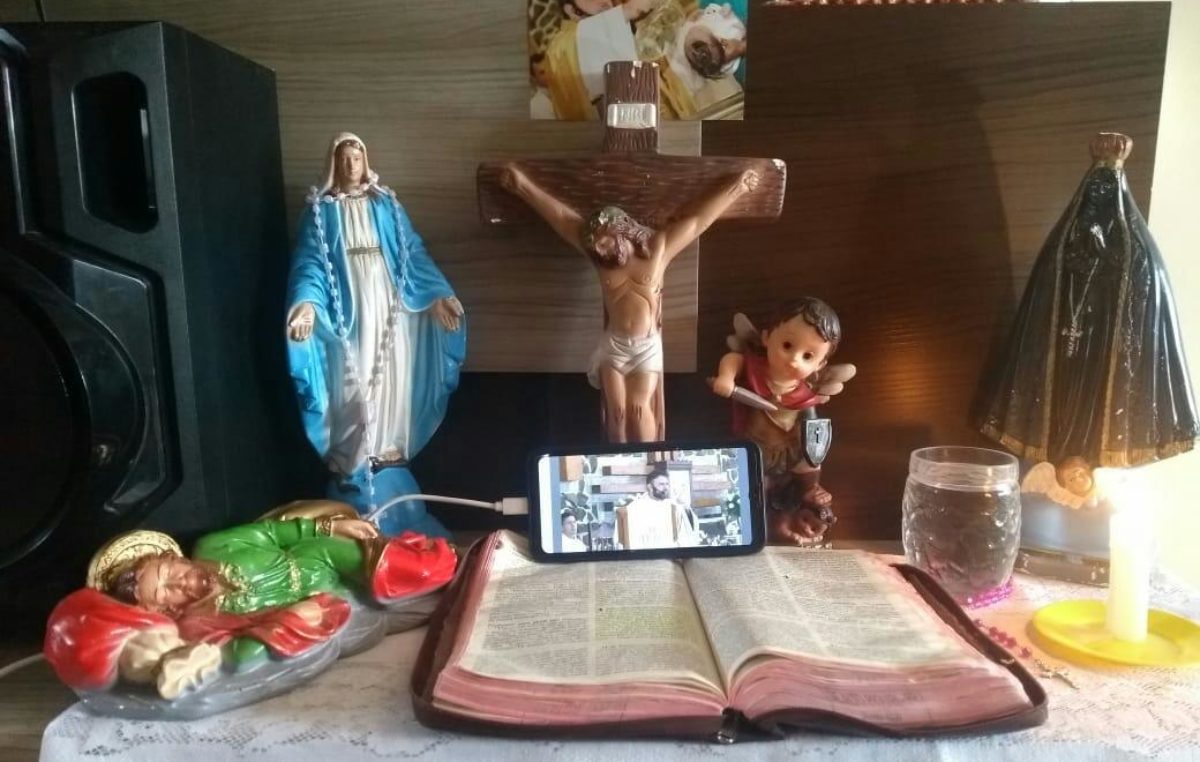 Como se preparar para a missa em casa durante a quarentena imposta pelo coronavírus?