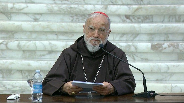 O cardeal Cantalamessa, pregador da Casa Pontifíca e autor da obra