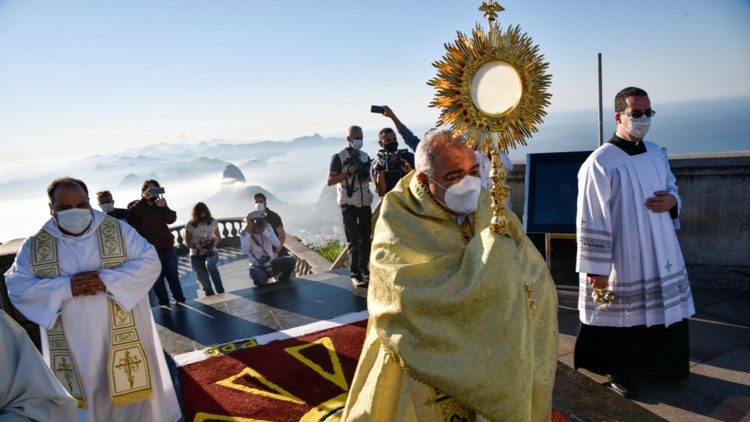 Corpus Christi no Cristo Redentor