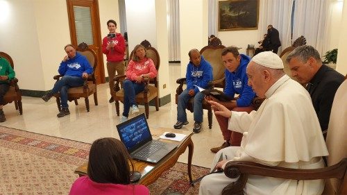 O Papa encoraja a associação Lazare em seus 10 anos de fundação