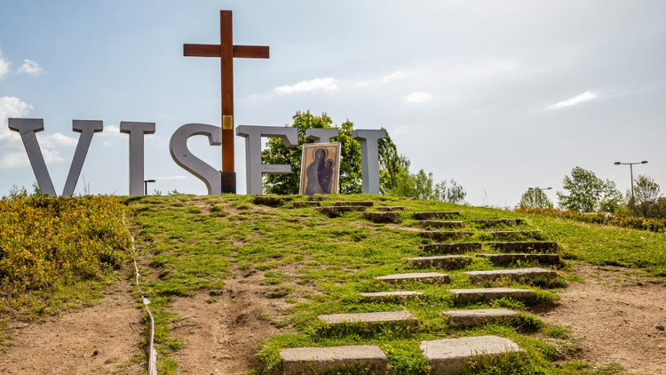 2022.05.04 Símbolos JMJ na diocese de Viseu (Portugal)