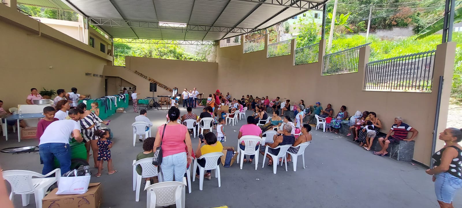 Dia Mundial dos Pobres: Paróquia Nossa Senhora das Graças realiza ação social