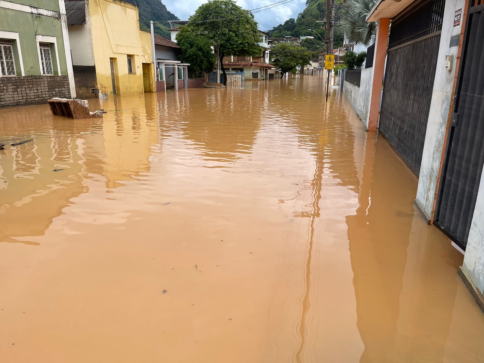 Paróquia de Mimoso promove ação solidária em prol das famílias atingidas pelas chuvas