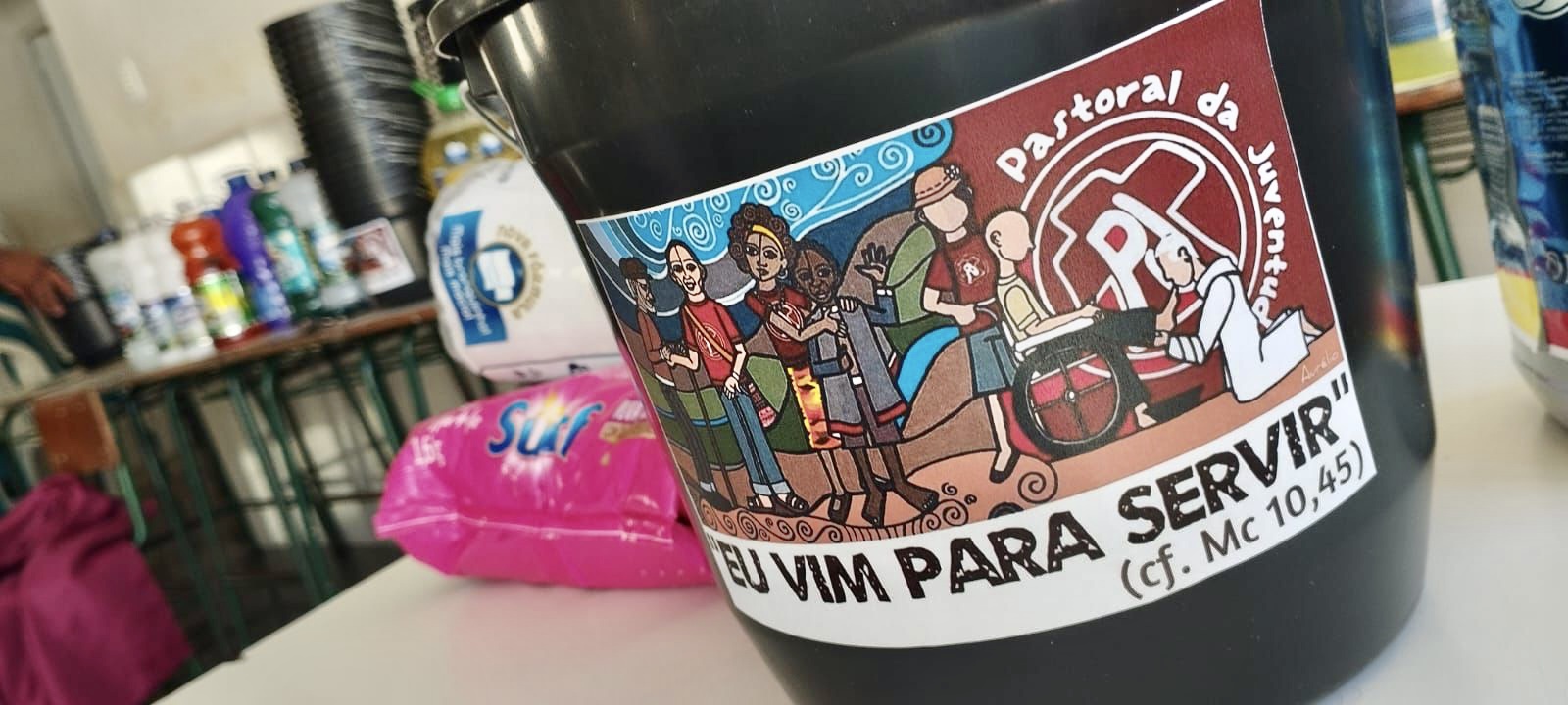 Pastoral da juventude distribui kits de limpeza às famílias atingidas pela enchente em Bom Jesus do Norte