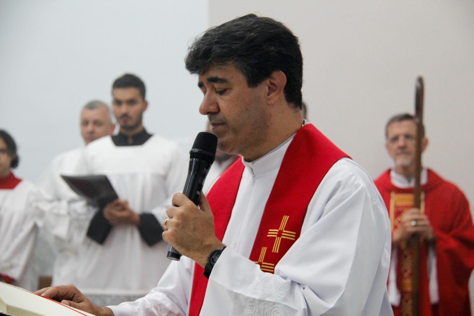 Padre Mourão toma posse como pároco em Cachoeiro de Itapemirim