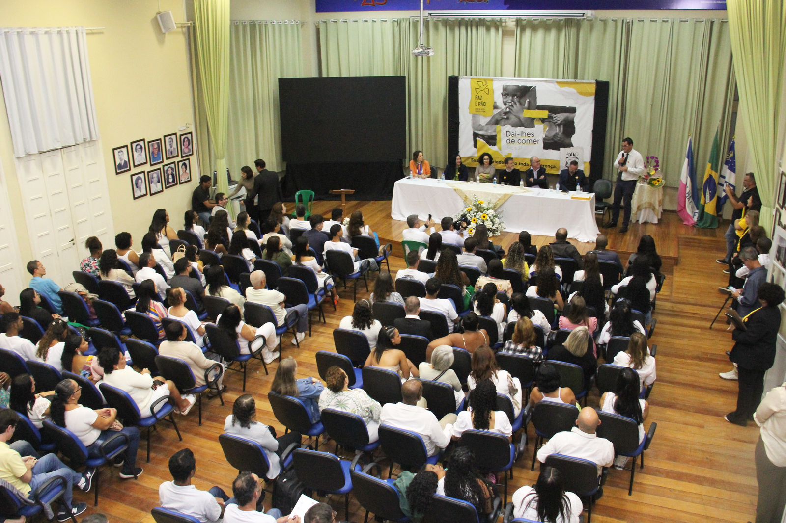 Campanha Paz e Pão forma mais de 700 alunos em cursos profissionalizantes