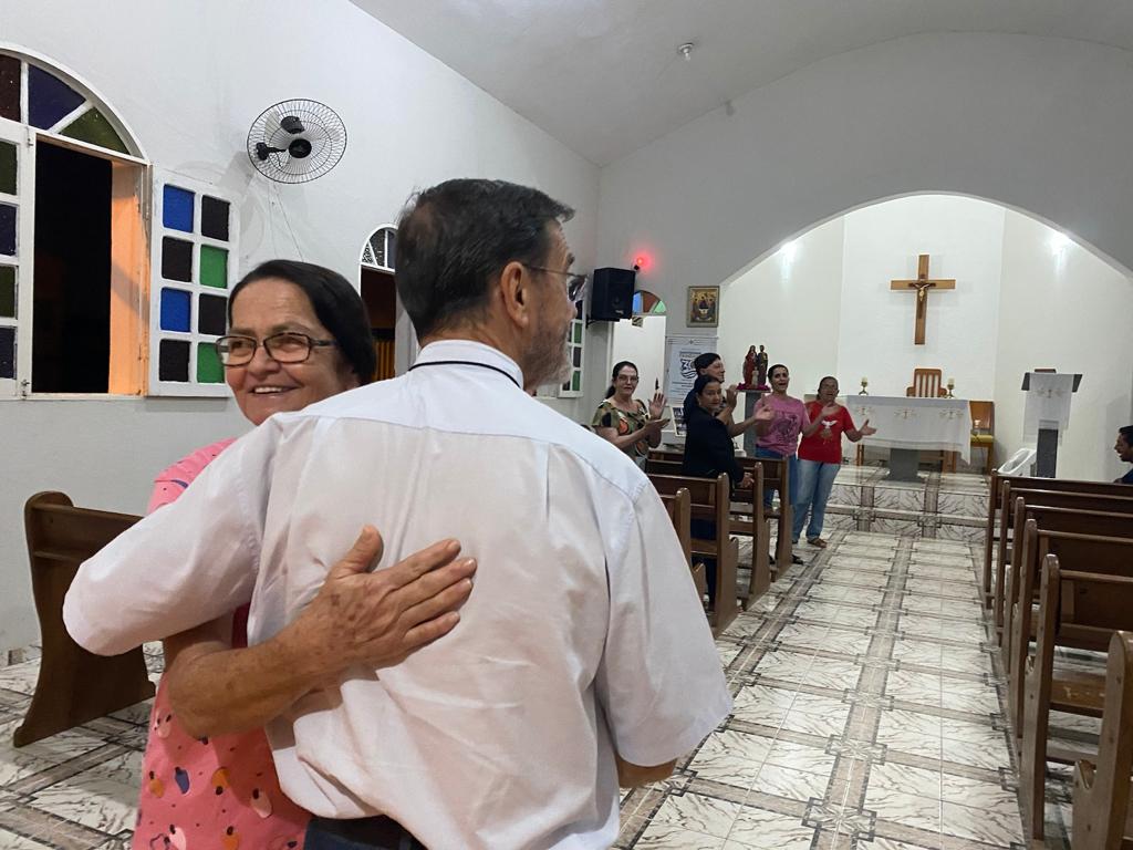 Saiba mais sobre a Visita Pastoral do Bispo à Marataízes