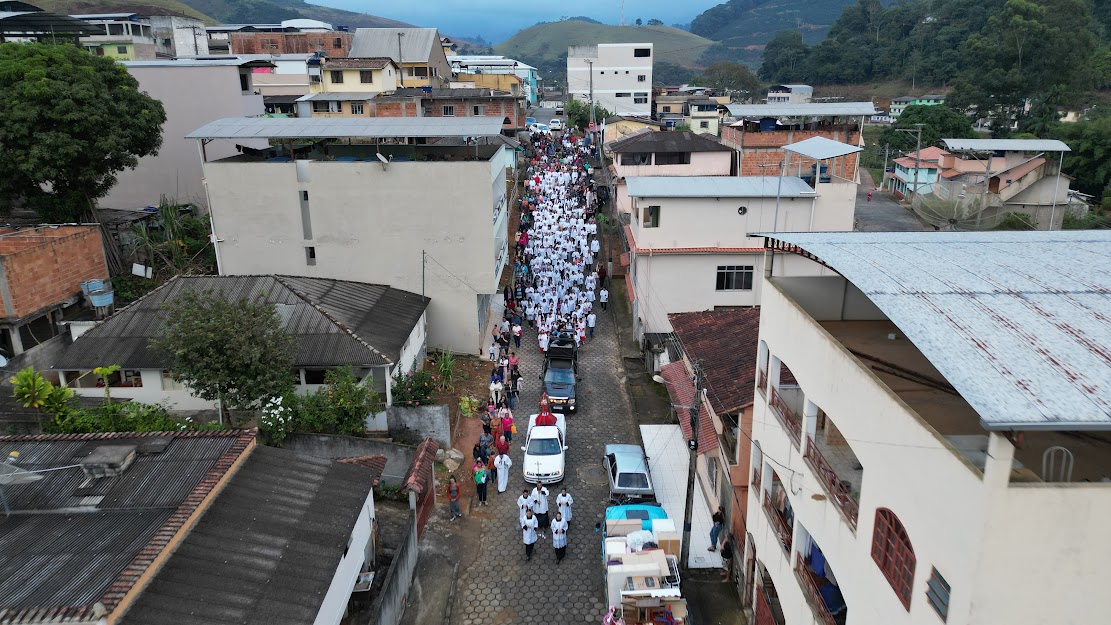 Paróquia celebra Sagrado Coração de Jesus em Ibitirama