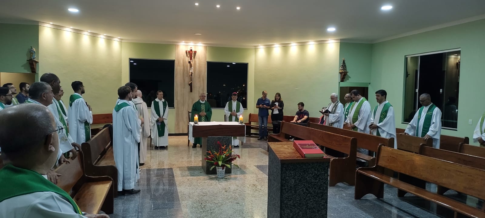 Padres do sul do ES participam de Retiro Diocesano de Presbíteros