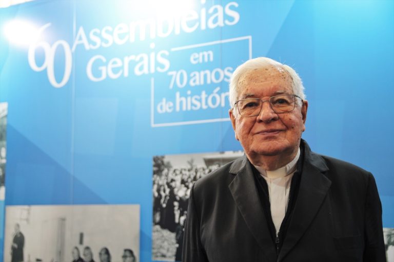 Comissão para a Liturgia agradece valioso serviço prestado por dom Geraldo Lyrio à vida litúrgica da Igreja no Brasil