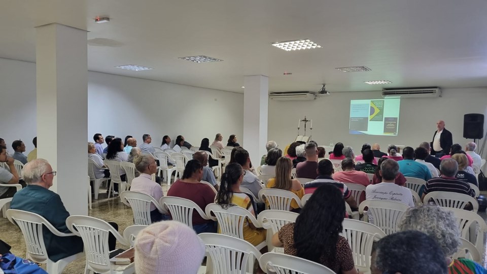 Voluntários da assistência religiosa  em presídios se reúnem na Paróquia Nosso Senhor dos Passos