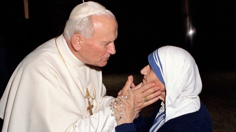 Papa João Paulo II e Madre Teresa de Calcutá