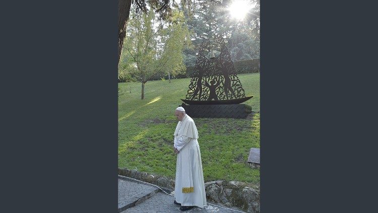 Inauguração da imagem de Nossa Senhora nos Jardins Vaticanos