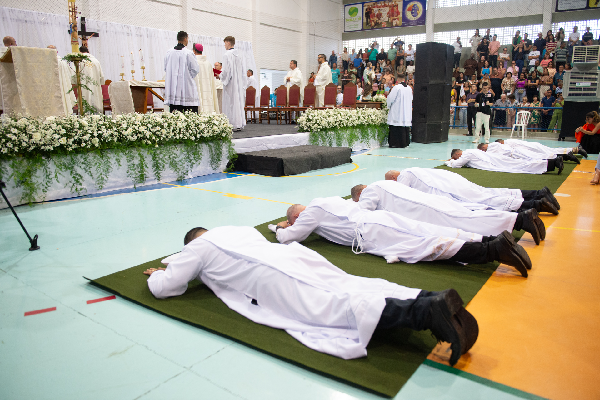 Sete novos Diáconos são ordenados na Diocese de Cachoeiro