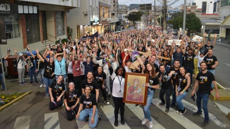 Mensagem do Papa para a 39ª Jornada Mundial da Juventude: percorrer o caminho com alegria e esperança