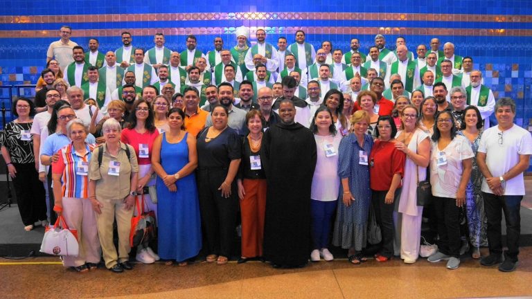 Membros da Comissão para a Liturgia participam da 36ª Assembleia dos Liturgistas do Brasil e da 10ª Jornada Litúrgica