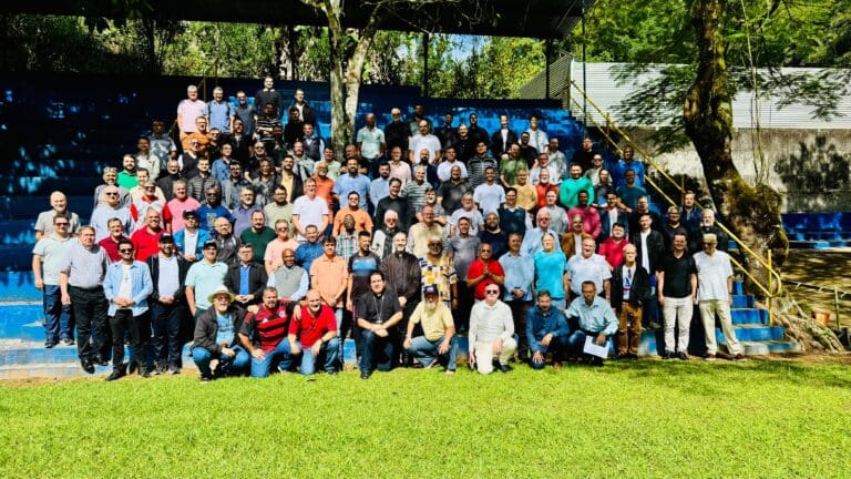 Formação reúne Presbíteros do Regional Leste 3