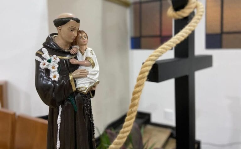 Primeiro santo junino é celebrado nesta sexta-feira (13): Missas e quermesses serão dedicadas a Santo Antônio