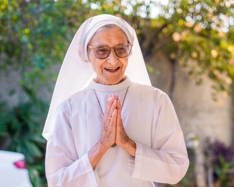 Capelinha da Santa Casa convida para Missa de um mês do falecimento da Irmã Otília