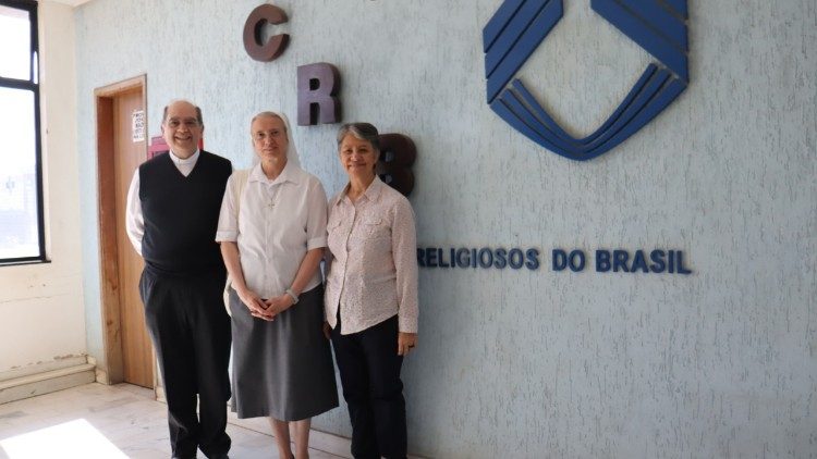 Prefeita do Dicastério para Vida Consagrada está no Brasil para Assembleia da CRB