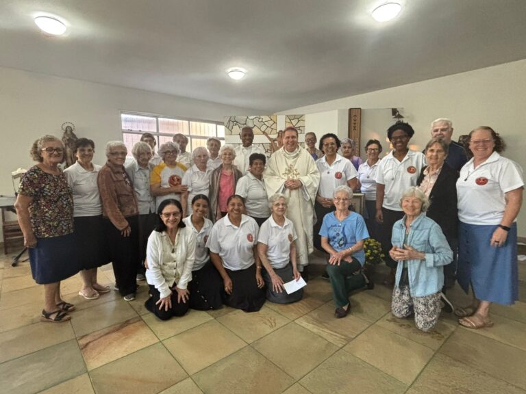 Instituto das Irmãs de Jesus na Eucaristia elege nova Superiora Geral no XIV Capítulo Geral Ordinário
