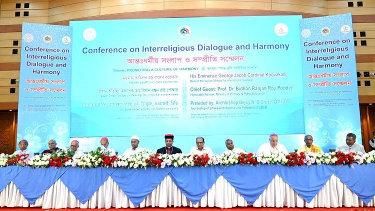 Cardeal Koovakad em Bangladesh para o encontro "Promovendo uma Cultura de Harmonia"