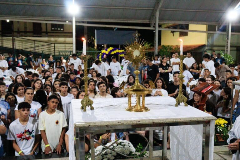 Jovens de Atílio Vivácqua se preparam para o encontro “Vinde a Mim”