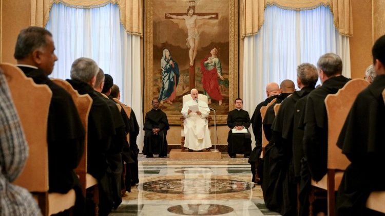 Papa discursa aos Servos de Maria