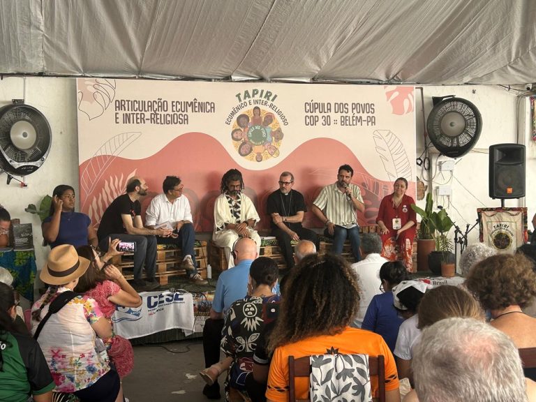 Tapiri Ecumênico e Inter-Religioso, em Belém, aborda justiça climática, democracia e direito à vida