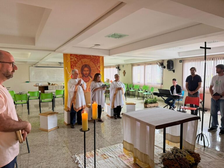 Coordenadora da Pastoral Litúrgica de Cachoeiro participa de especialização nacional em Liturgia