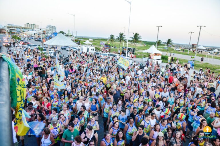 Bote Fé reúne multidão e transforma Carnaval em testemunho de fé em Marataízes