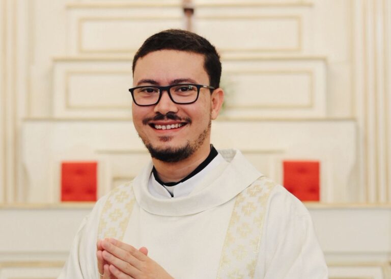 Seminarista Luan Motta vive semana de expectativa para ordenação diaconal em Conceição do Castelo