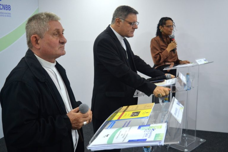 Em coletiva de imprensa, bispos abordam documento sobre a Juventude e bicentenário das relações entre Brasil e Santa Sé