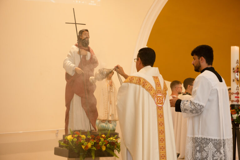 Fé e tradição marcam festa de São Filipe Apóstolo em Cachoeiro de Itapemirim